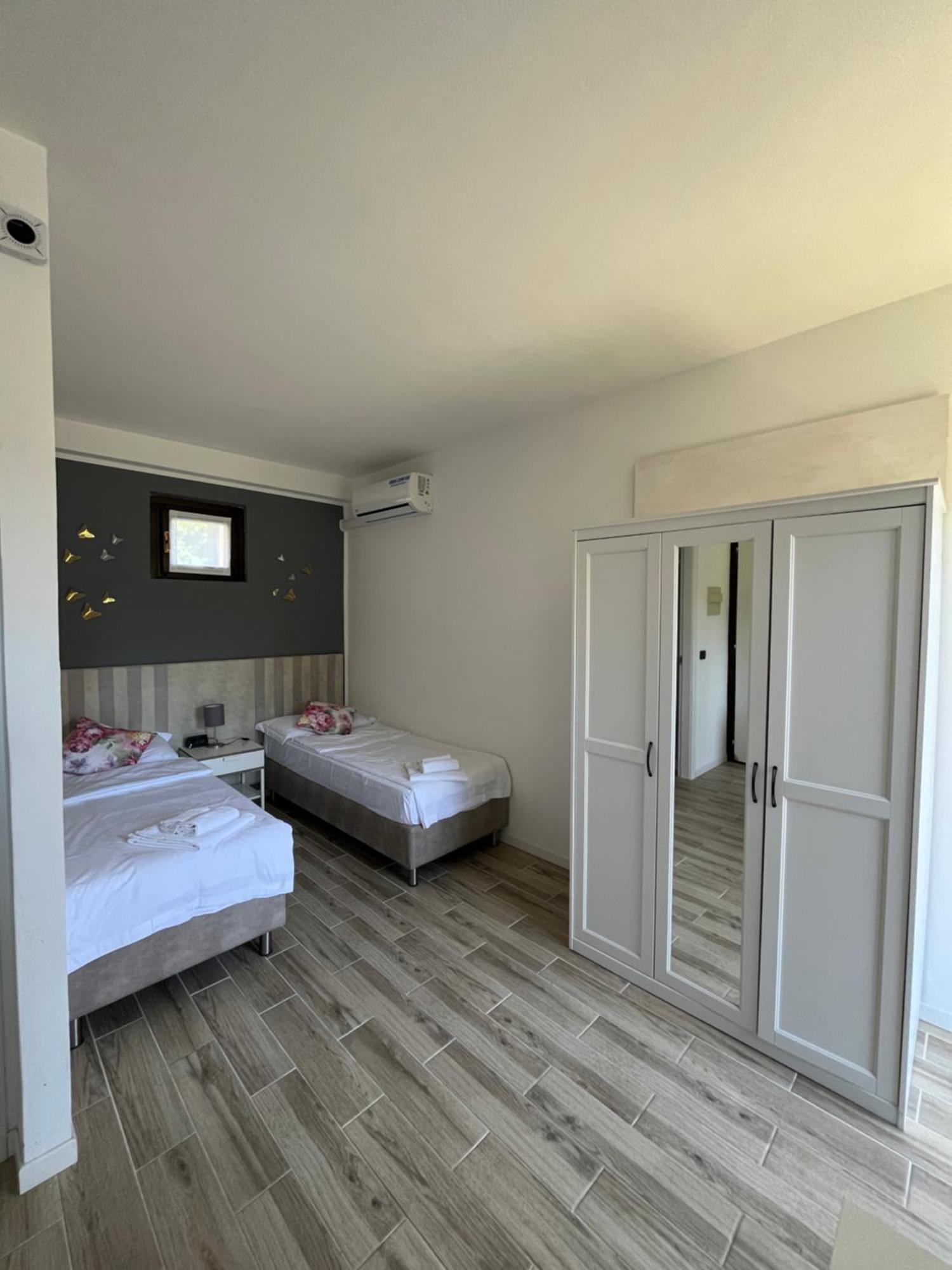 Residence Windsurf โดมาโซ ภายนอก รูปภาพ